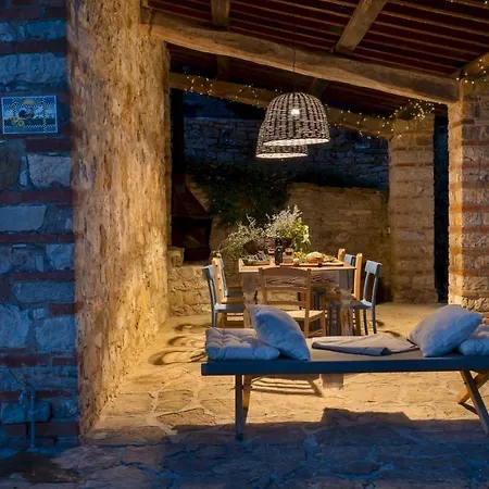 Poggio Novoli 6, Emma